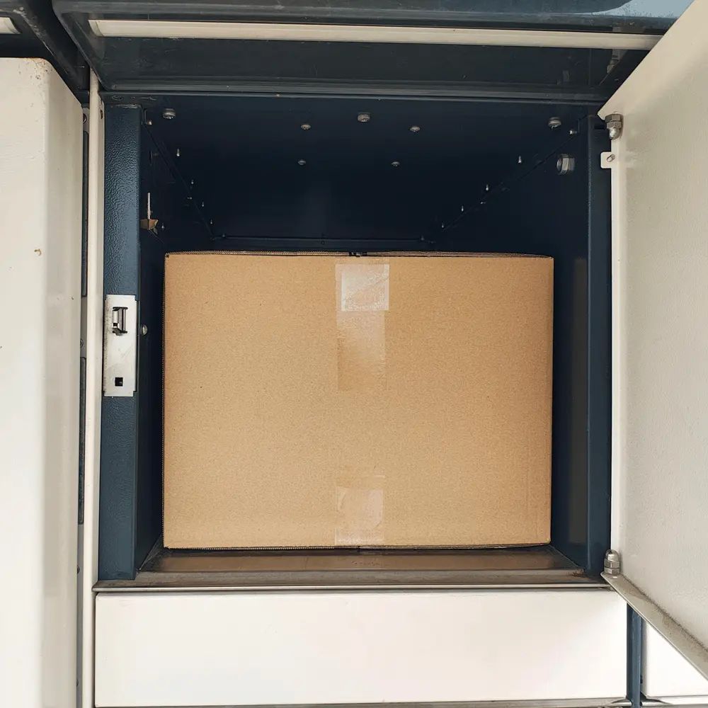 Paleta 280 sztuk kartonów używanych 600x400x300 InPost Gabaryt C