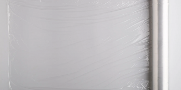 Kiedy warto używać transparentnej folii stretch?